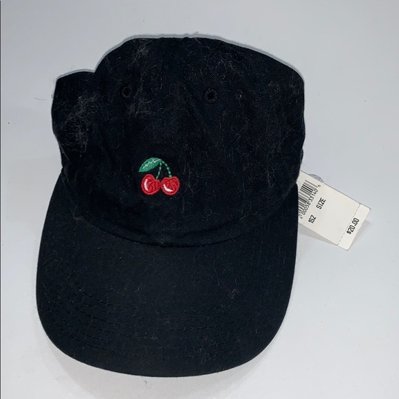 Brandy Melville navy or black cherry has all hat - Picture 7 of 7